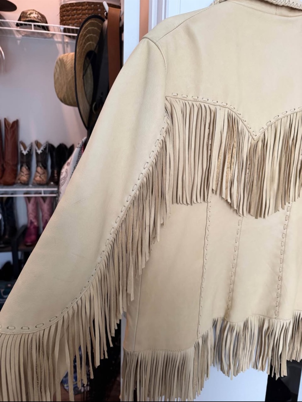 LUCCHESE TELLULAH FRINGE JACKET - LARGE - Picture 3 of 5